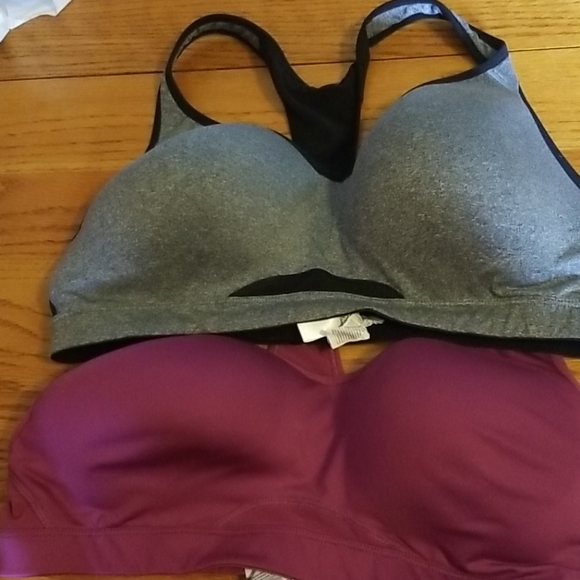Old Navy Other - Old Navy sport bras